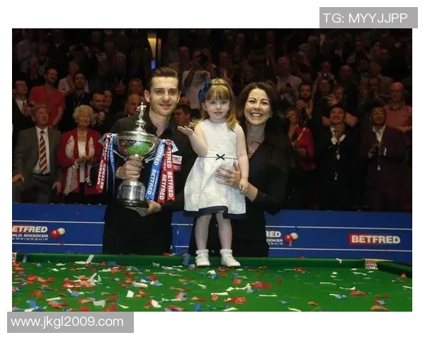 全球足球明星颜值排行榜前十名 他们不仅球技出众颜值也让人惊艳